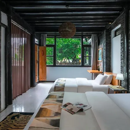 Adonis Inn Lijiang Lijiang  Exterior photo