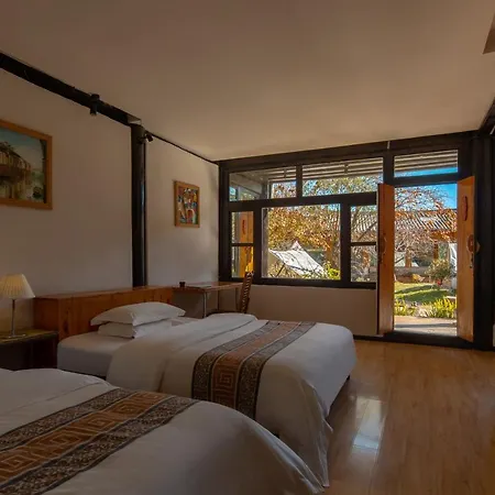 Adonis Inn Lijiang Lijiang  Exterior photo